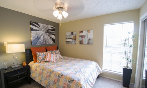 Apartment interior featured in virtual tours at Oaks at Greenview apartments in Houston, Texas